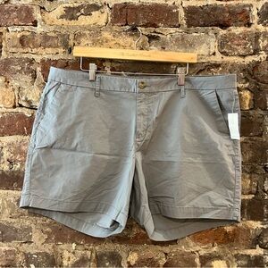 Old Navy Gray Bermuda Shorts Casual Cotton Blend